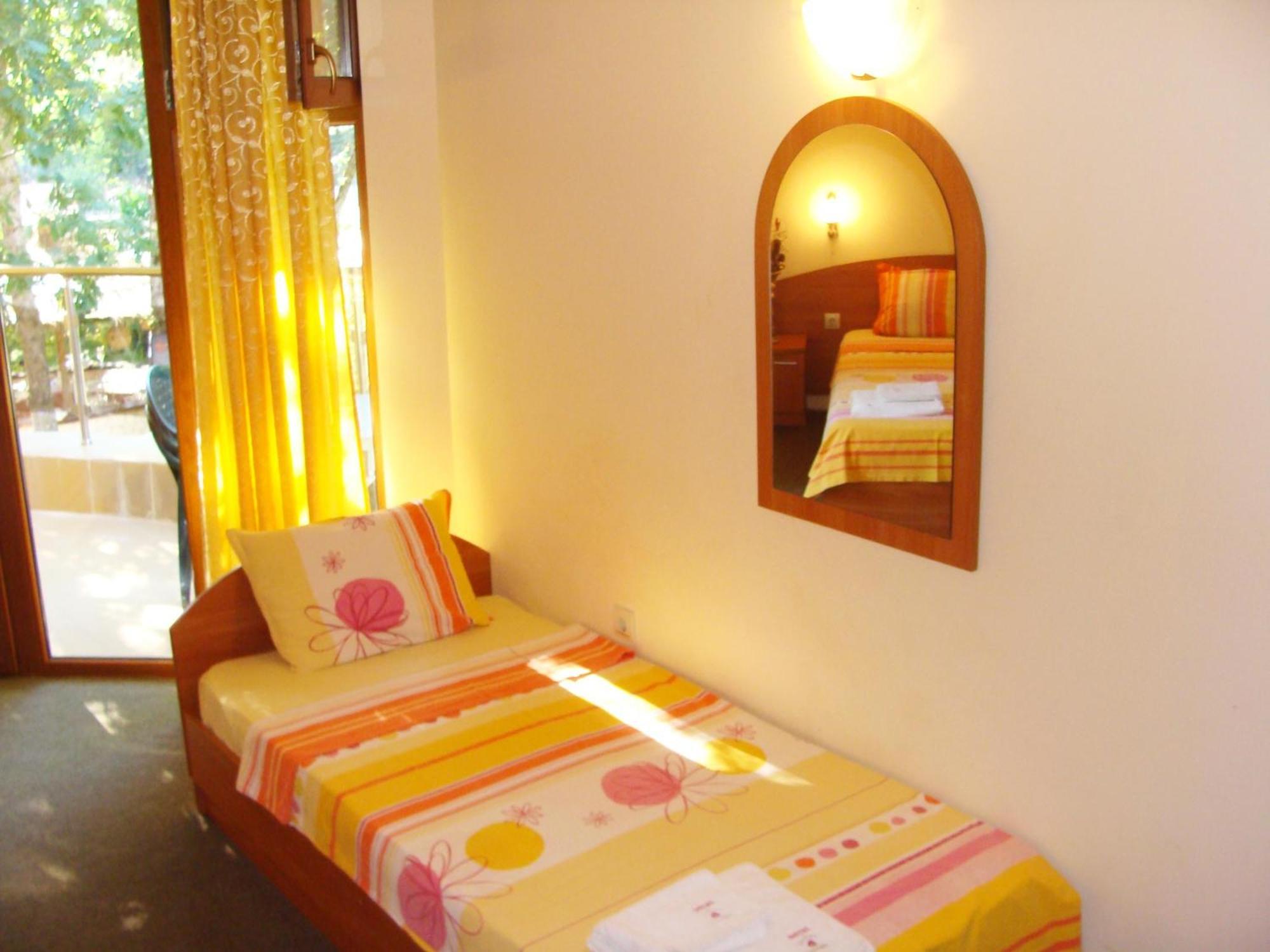 Sunny Paradise Family Hotel Kiten  Rum bild